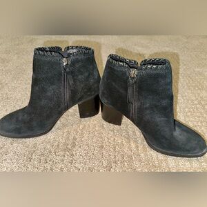 Sofft Black Ankle Boots with Zipper